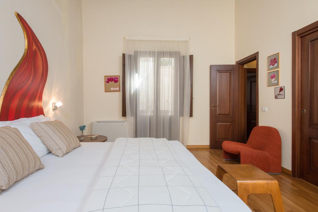 Suite Palace Castromediano Lecce Exterior foto
