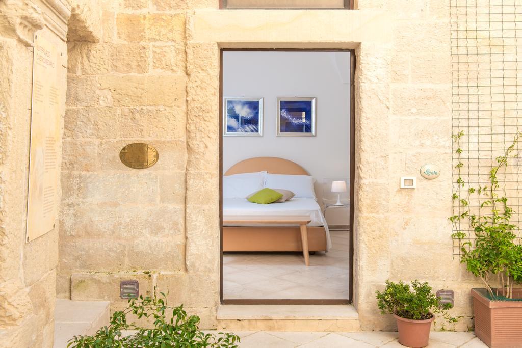 Suite Palace Castromediano Lecce Exterior foto