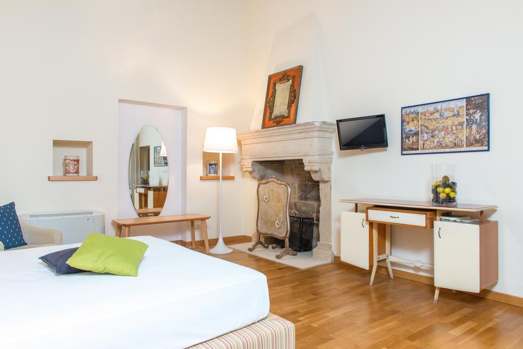 Suite Palace Castromediano Lecce Exterior foto